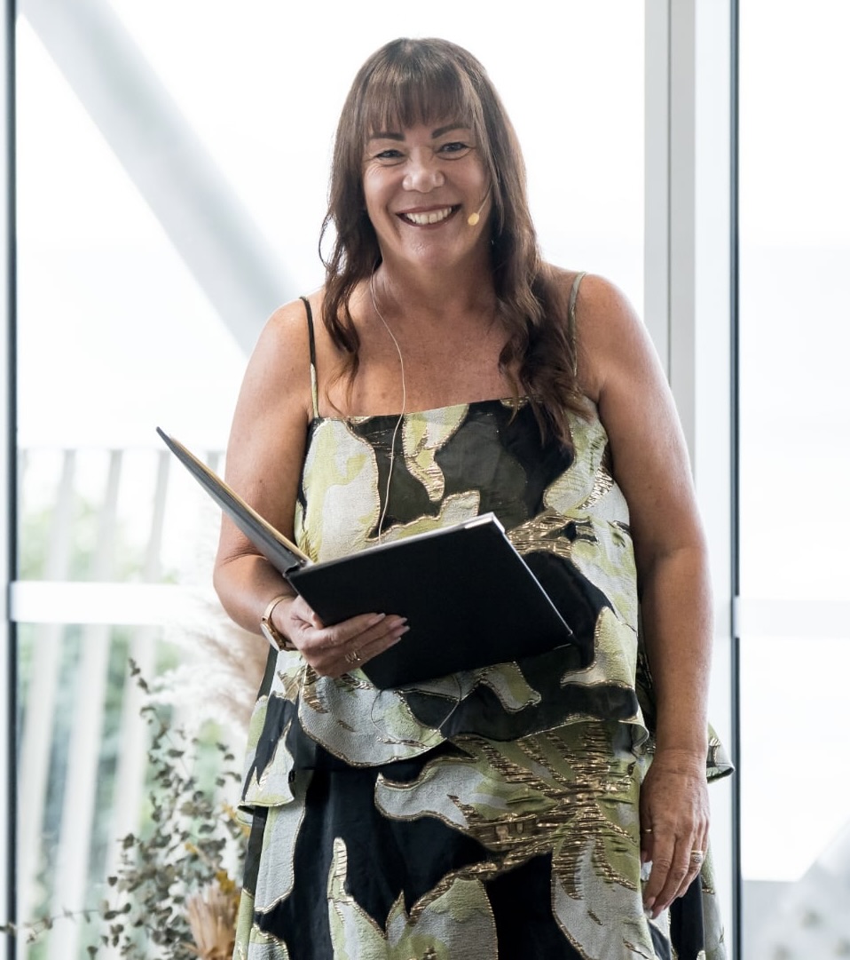 Debbie Hunt | Marriage Celebrant